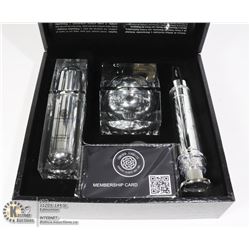 FOREVER FLAWLESS DIAMOND INFUSED AGE-DEFYING