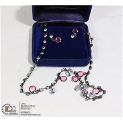 VINTAGE EARRING AND NECKLACE SET