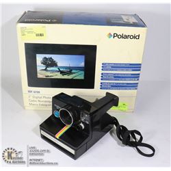 VINTAGE POLAROID CAMERA AND 7" DIGITAL PHOTO FRAME
