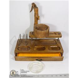 MENS VINTAGE VANITY AND WISHING WELL ASHTRAY