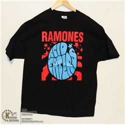 NEW RAMONES T-SHIRT SIZE XL