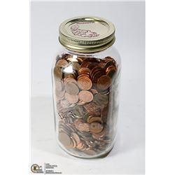QUART JAR FULL OF PENNIES - TOTAL WEIGHT 7 1/2 LBS