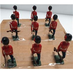 9 PCS ANTIQUE LEAD QUEEN'S ESCORT SOLDIERS