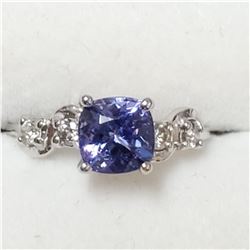 10KT WHITE GOLD TANZANITE AND DIAMOND RING.