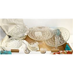 ESTATE FEDERAL GLASS WINDSOR, CAKE STAND ROYAL
