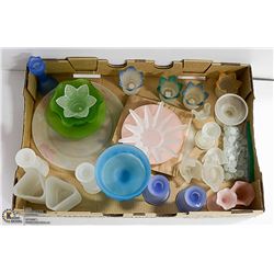 ESTATE FROSTED GLASS ASSORTED 31 PC