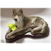 Image 1 : WOLF STATUE, 5" TALL