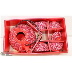 NEW IN BOX ASIAN TEA SET RED AND WHITE PORCELAIN