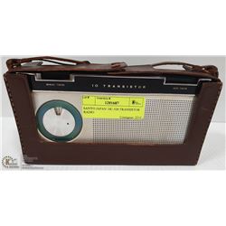 SANYO JAPAN 10C-320 TRANSISTOR RADIO IN LEATHER