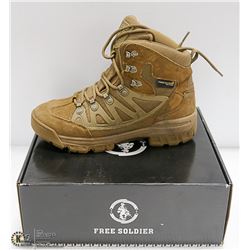 FREE SOLDIER BOOTH SZ 10.5, RUBBER OUTSOLE,