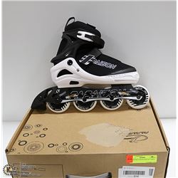 LADIES ROLLER BLADES SZ LARGE