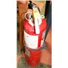 Image 1 : 10LBS CHARGED FIRE EXTINGUISHER