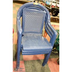 SET OF 3 BLUE PLASTIC STACKING PATIO CHAIRS
