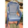 Image 1 : SET OF 3 BLUE PLASTIC STACKING PATIO CHAIRS