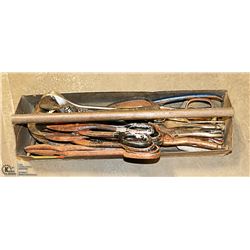 TOOL TRAY WITH VINTAGE TOOLS