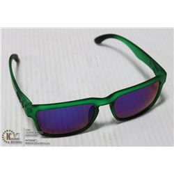 PAIR OF NEW SPY SUNGLASSES