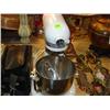 Image 1 : KITCHEN AID Special Edition mixer on st