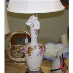 Porcelain Italian table lamp with gold