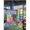 Image 1 : Mom Moj Claw Machine Toy Set