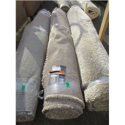 7' x 10' Beige Speckled Shag Area Carpet