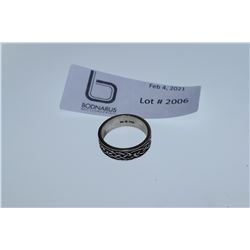 RING MARKED STERLING