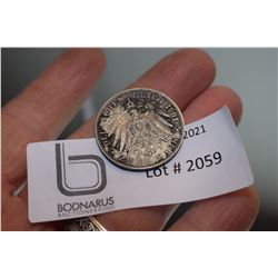 1901 GERMAN EMPIRE (PRUSSIA) 2 SILVER MARK COIN