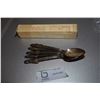 Image 1 : DIONNE QUINTUPLETS SPOON SET C/W ORIGINAL BOX 1939