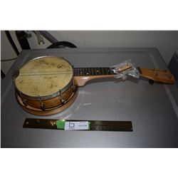 DEPRESSION ERA 1930 BANJO/MANDOLIN SIGNED BY BAND MATES (BIRDS EYE MAPLE)