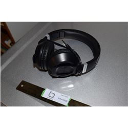 HYPERGEAR LIKE NEW HEADPHONES