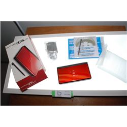 DS LITE video game system like new or is new