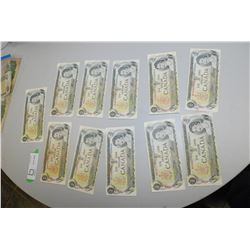 11 CANADA $1 BANK NOTES