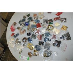 BUTTON LOT