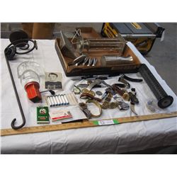 LOT OF WATCHES & MISC ITEMS