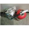 Image 2 : 2 FIRE EXTINGUSHERS (1 EMPTY)