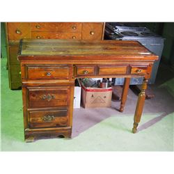 WOODEN DESK (42 X 17 X 30 1/2 IN TALL ) (4 DRAWER)