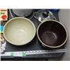 Image 2 : 2 STONEWARE BOWLS, SLOW COOKER, COOKBOOKS PLUS MISC