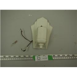 PORCELAIN LIGHT BRAKET