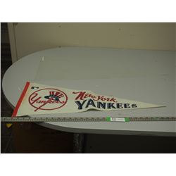 1969 NEW YORK YANKEES PENNANT WITH PROTECTIVE PLASTIC CASE