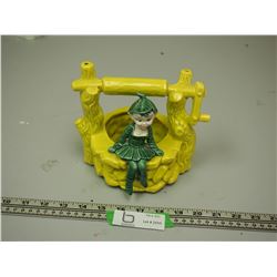 VINTAGE CERAMIC ORNAMENT