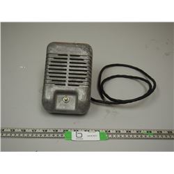 DRIVE IN THEATRE SPEAKER