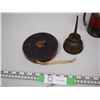 Image 2 : VINTAGE MEASURING TAPE & VINTAGE OILING CANS