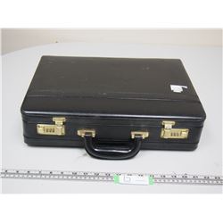 BRIEFCASE