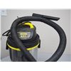 Image 2 : STANLEY SHOP VAC 4HP (WORKING)