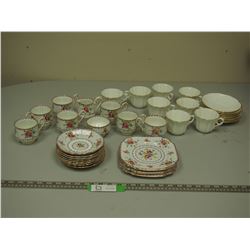 ROYAL ALBERT PETIT POINT CHINA 22 PIECES PLUS ROTAL GRAFTON BONE CHINA 16 PIECES