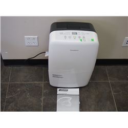 GARRISON DEHUMIDIFIER (WORKING) WITH MANUAL