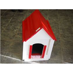 DOG HOUSE (23" LONG) INSULATED FLOOR