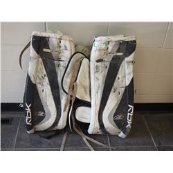 RBK GOALIE PADS