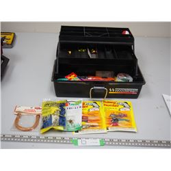 TACKLE BOX WITH HOOKS