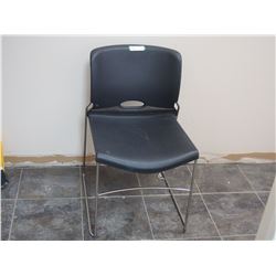 PLASTIC CHAIR METAL LEGS