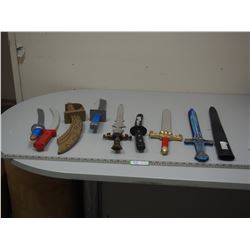 PLASTIC KIDS TOY SWORDS